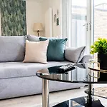 Fully Equipped Central Home, Perfect For Contractors And Relocators